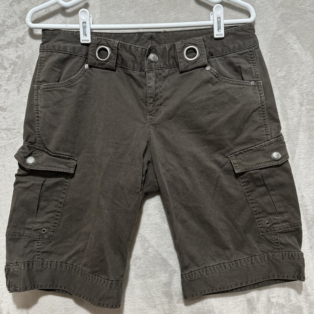 Athleta Kick It Cargo Bermuda Utility Shorts Women's Size 4 Brown 6 Pocket Logo